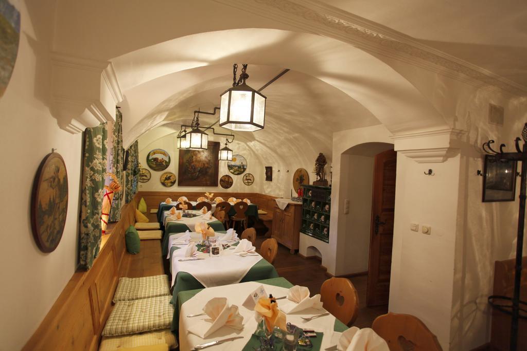 Metzgerei Gasthof Oberhauser - Hotel Zur Post Egling Exterior foto